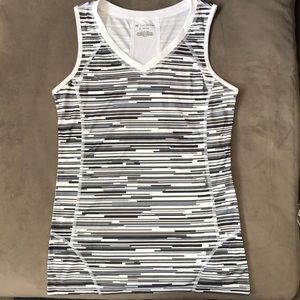 Tek Gear XS ladies exercise tank top
